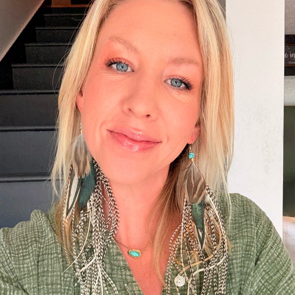 Meet your Posher, Annie